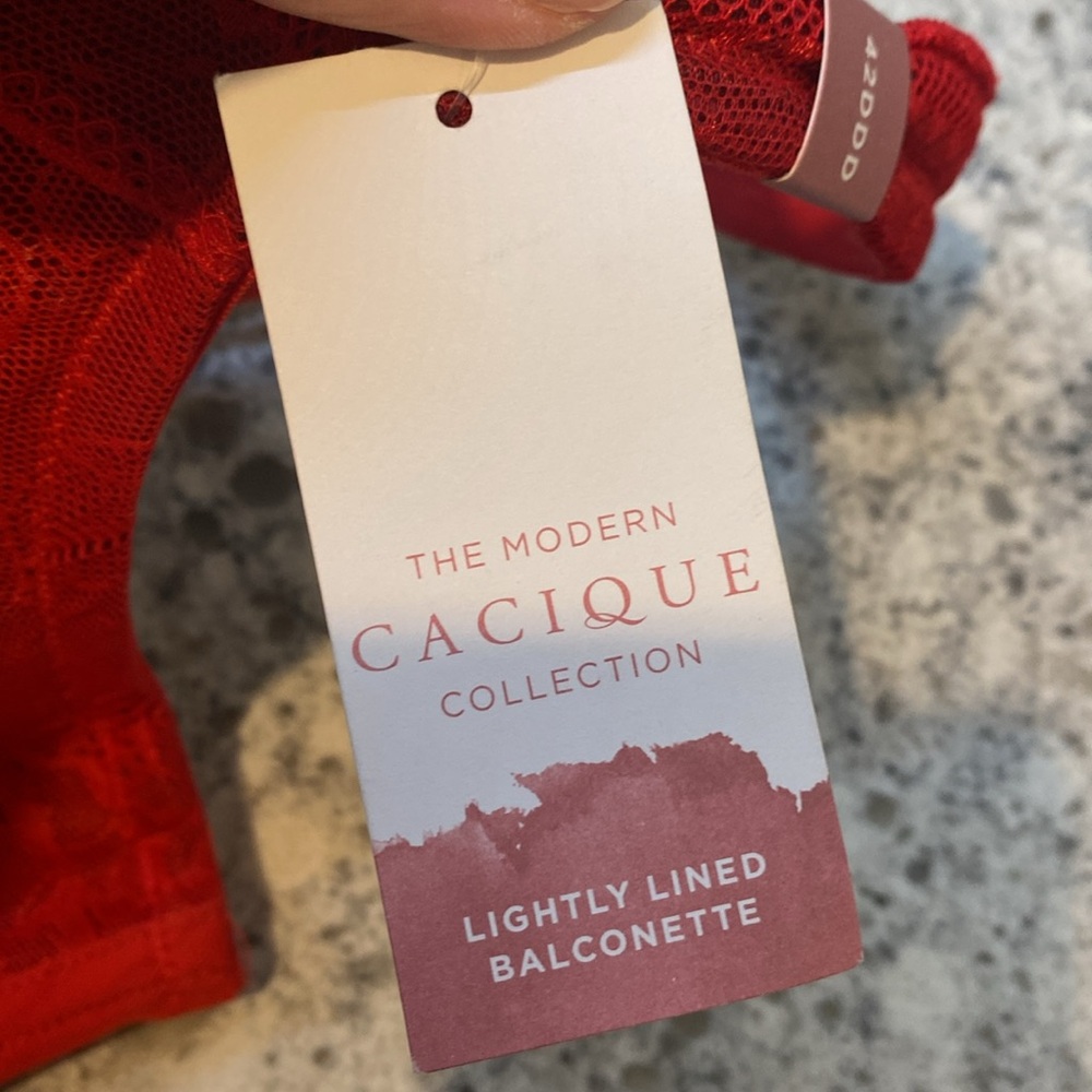 Cacique Red Lace Bra - Picture 2 of 5